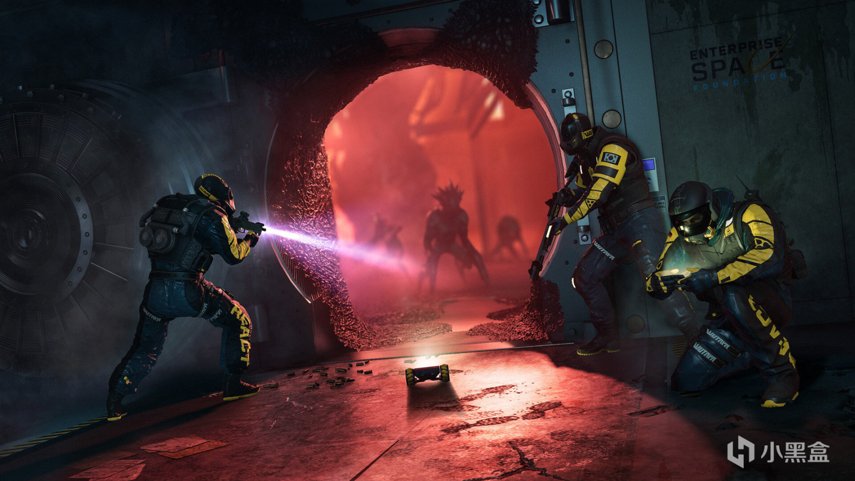 【PC游戏】育碧在线合作第一人称射击游戏《彩虹六号异种》上架steam-第1张