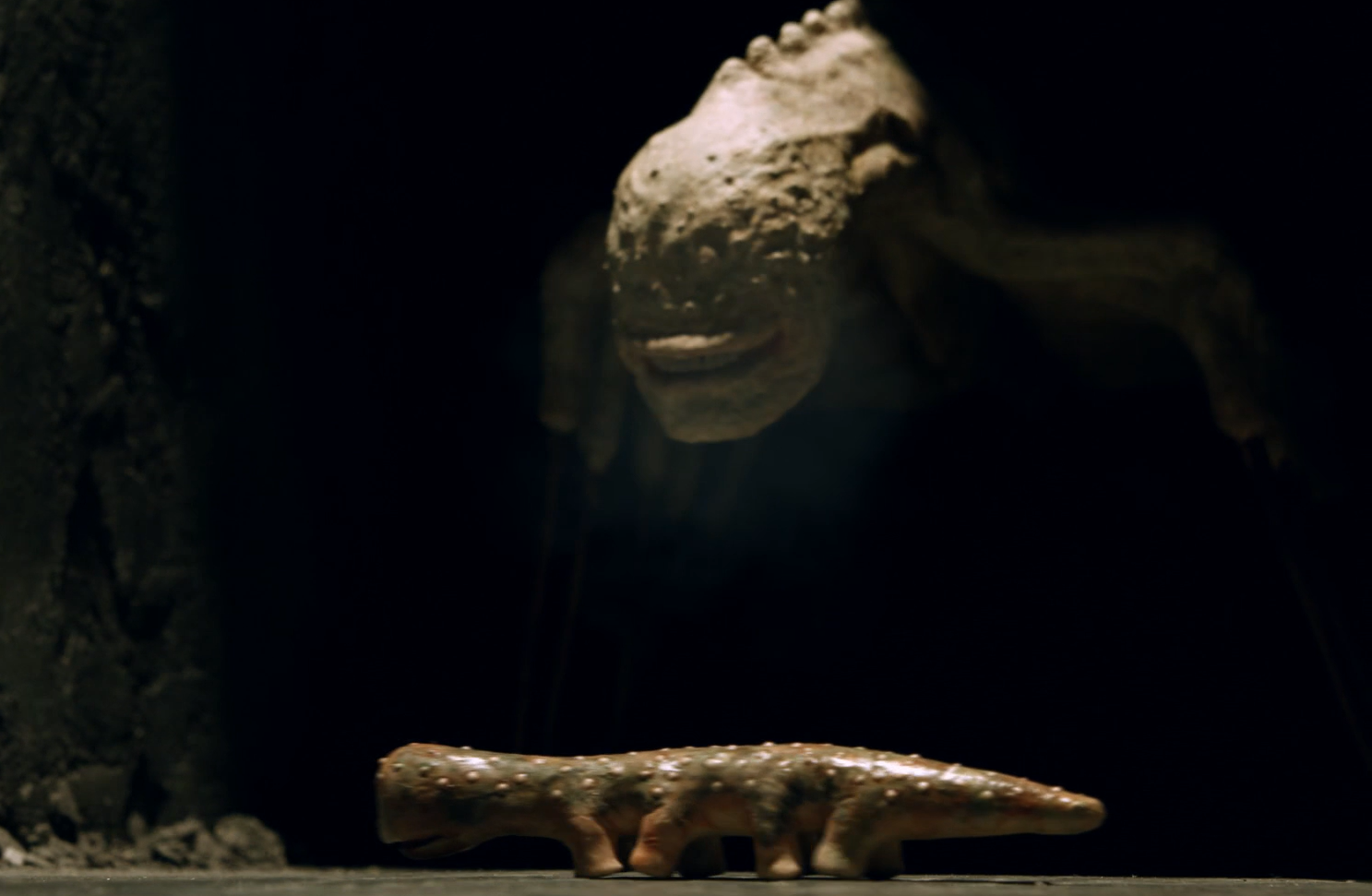 【影視動漫】科幻恐怖廢土定格動畫《廢頭》：被人工生命佔據的恐怖地底世界-第14張