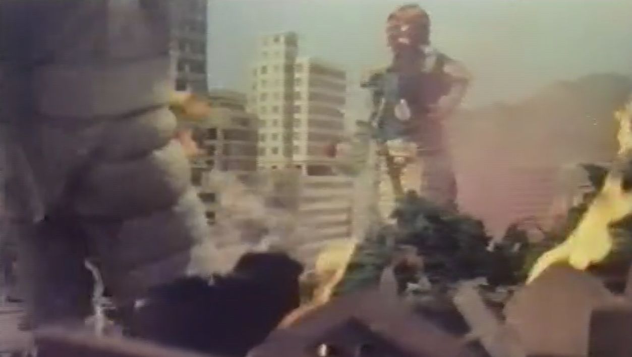 《关公大战外星人》，1976年的国产乱斗特摄-第7张