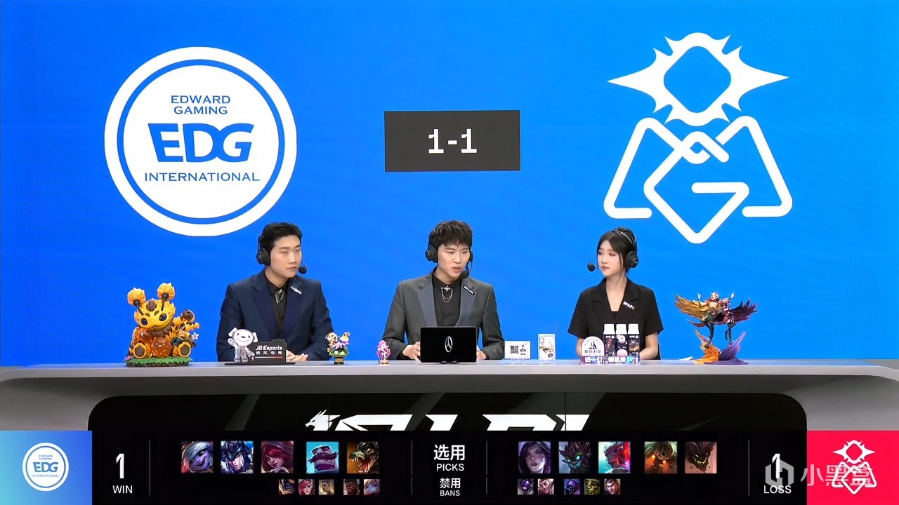 【英雄联盟】LPL季后赛：Uzi霞三杀输出秀！EDG 1-1 OMG！