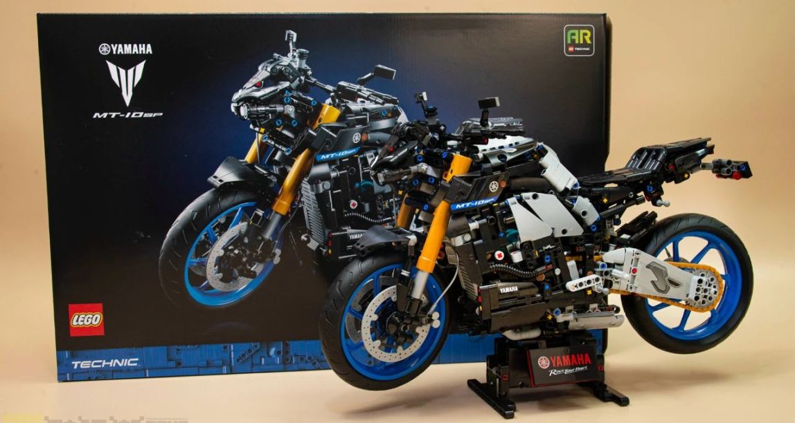 1:5比例還原王牌街車！樂高機械組42159雅馬哈MT-10SP開箱評測