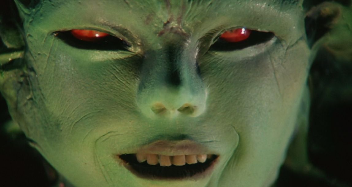 90年代的頂級皮套，視覺震撼十足的《假面騎士zo》