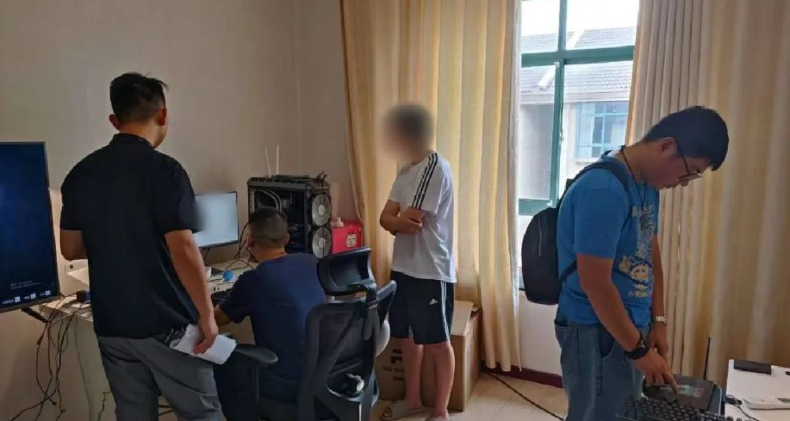 動漫人才繪製同人淫穢漫畫，非法獲利183萬被抓獲