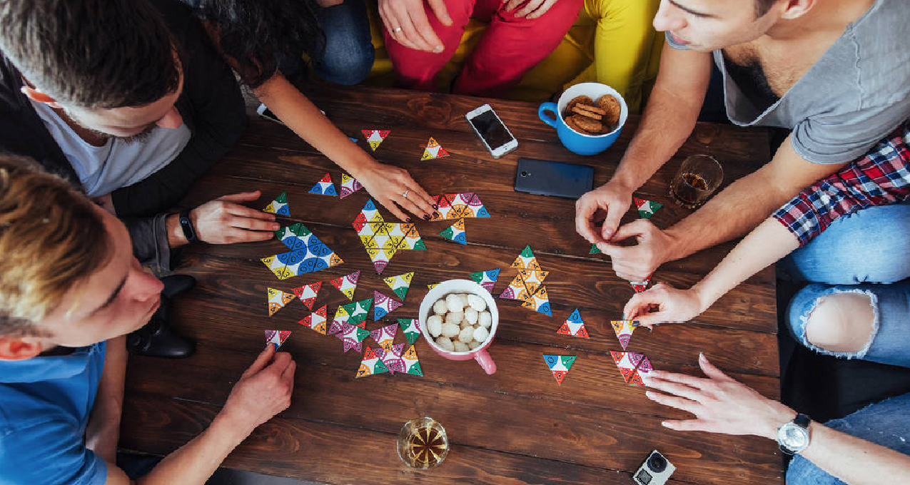 畅玩聚会时光：推荐几款轻松有趣的桌游