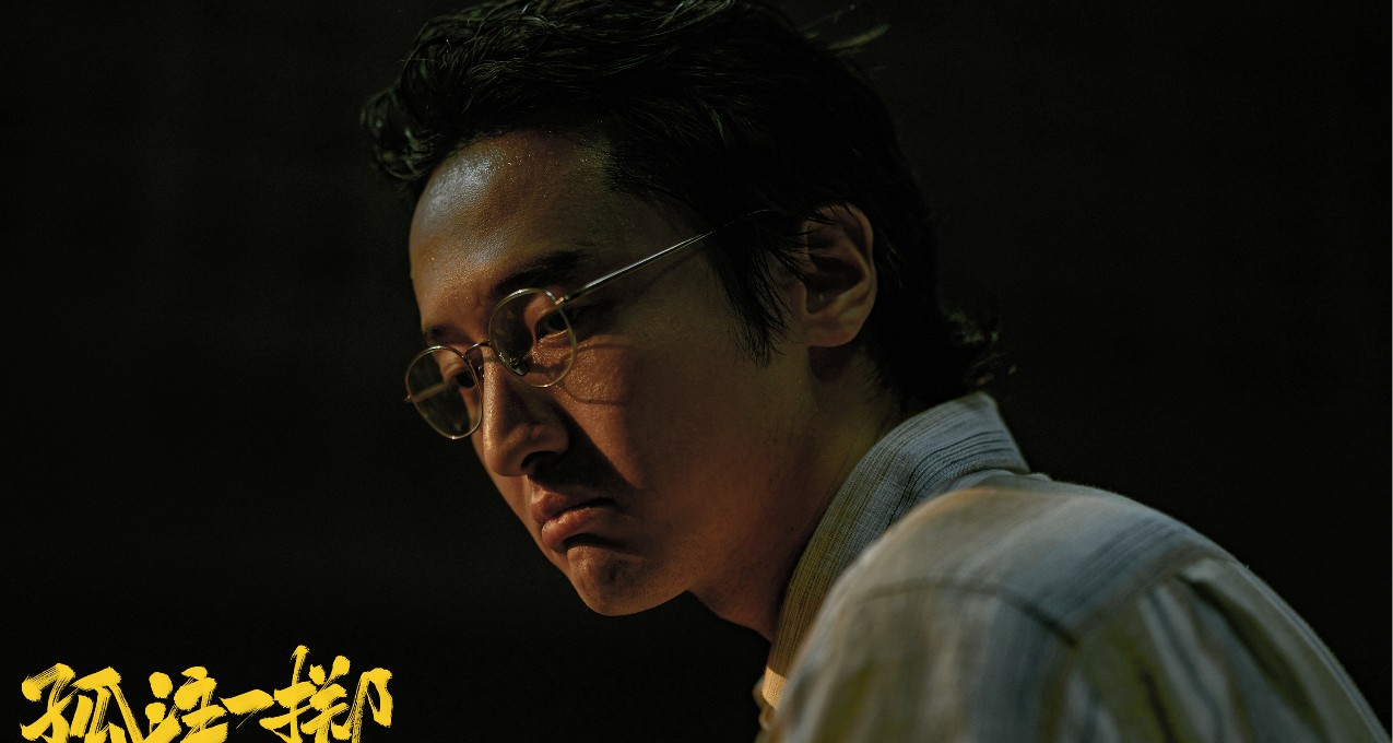 孤注一擲今日點映票房破1.7億，成爲中國影史單日點映票房冠軍！