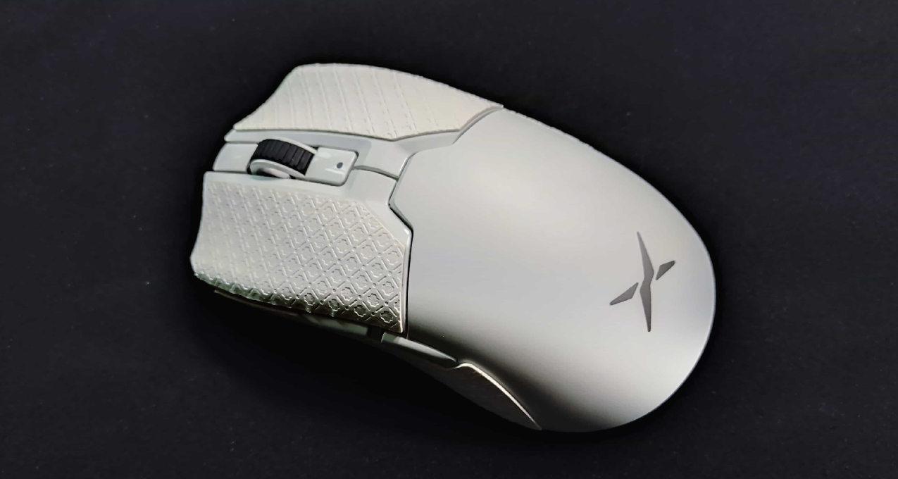 多彩M800Ultra：毒蝰V2Pro終極平替？續航和極致輕量化任你選擇！