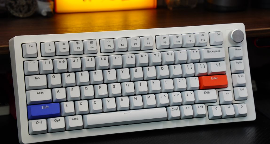 物理外掛！性價比磁軸鍵盤——醉鹿A75開箱