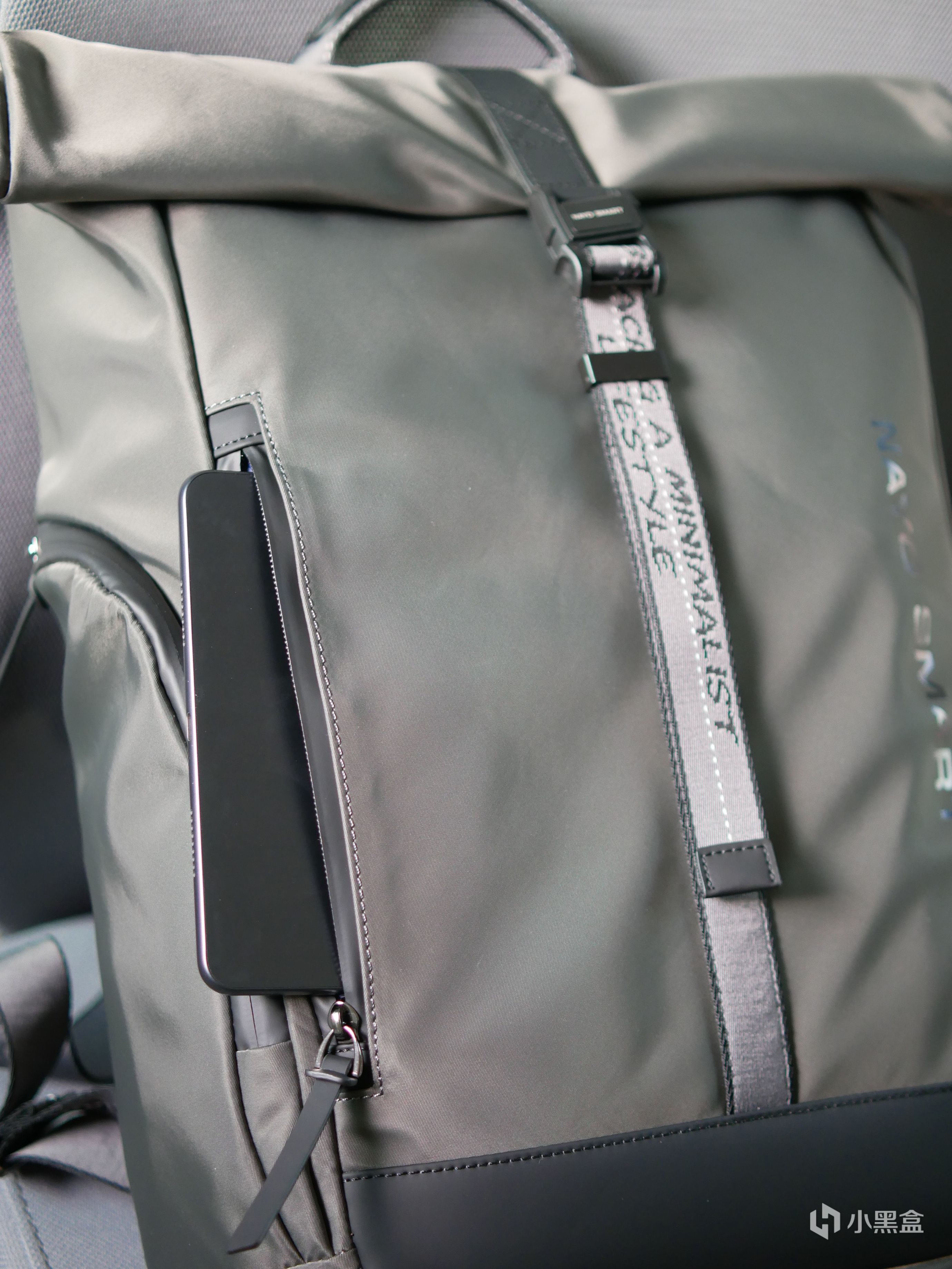 细节至胜：贵是真的贵，但用着不错的双肩卷口包使用体验分享！