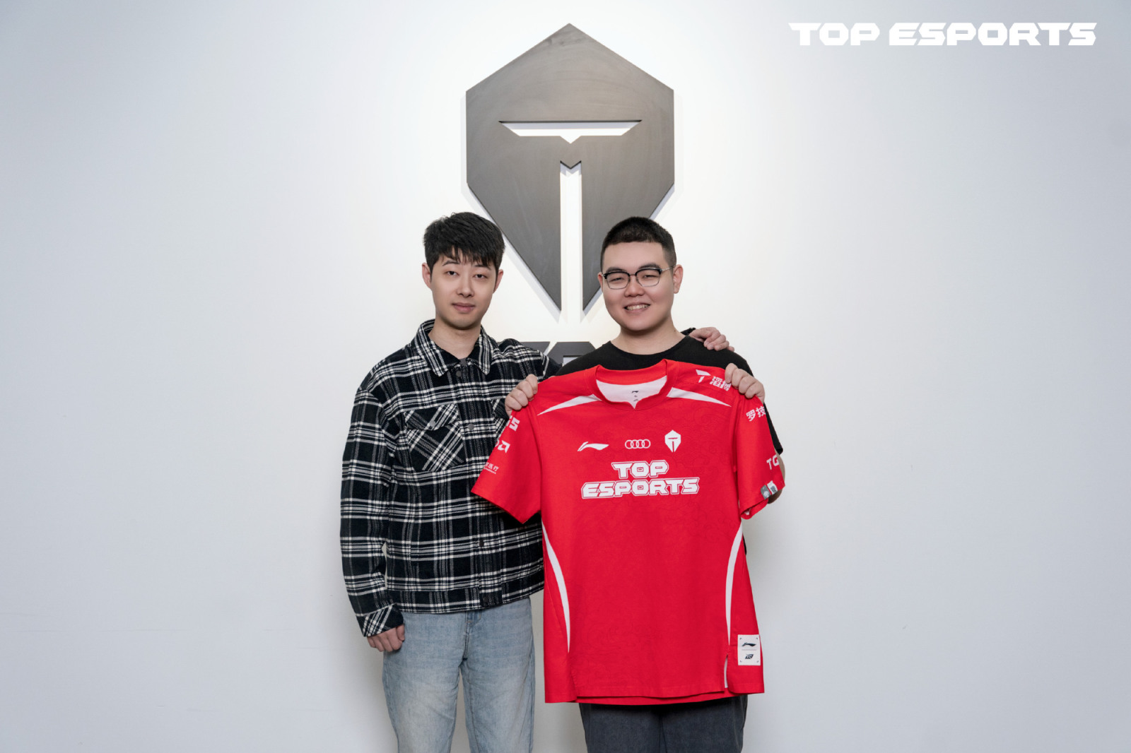 【英雄联盟】联盟日报:Faker/JDG获TGA;WBG主教练Daeny续约-第5张