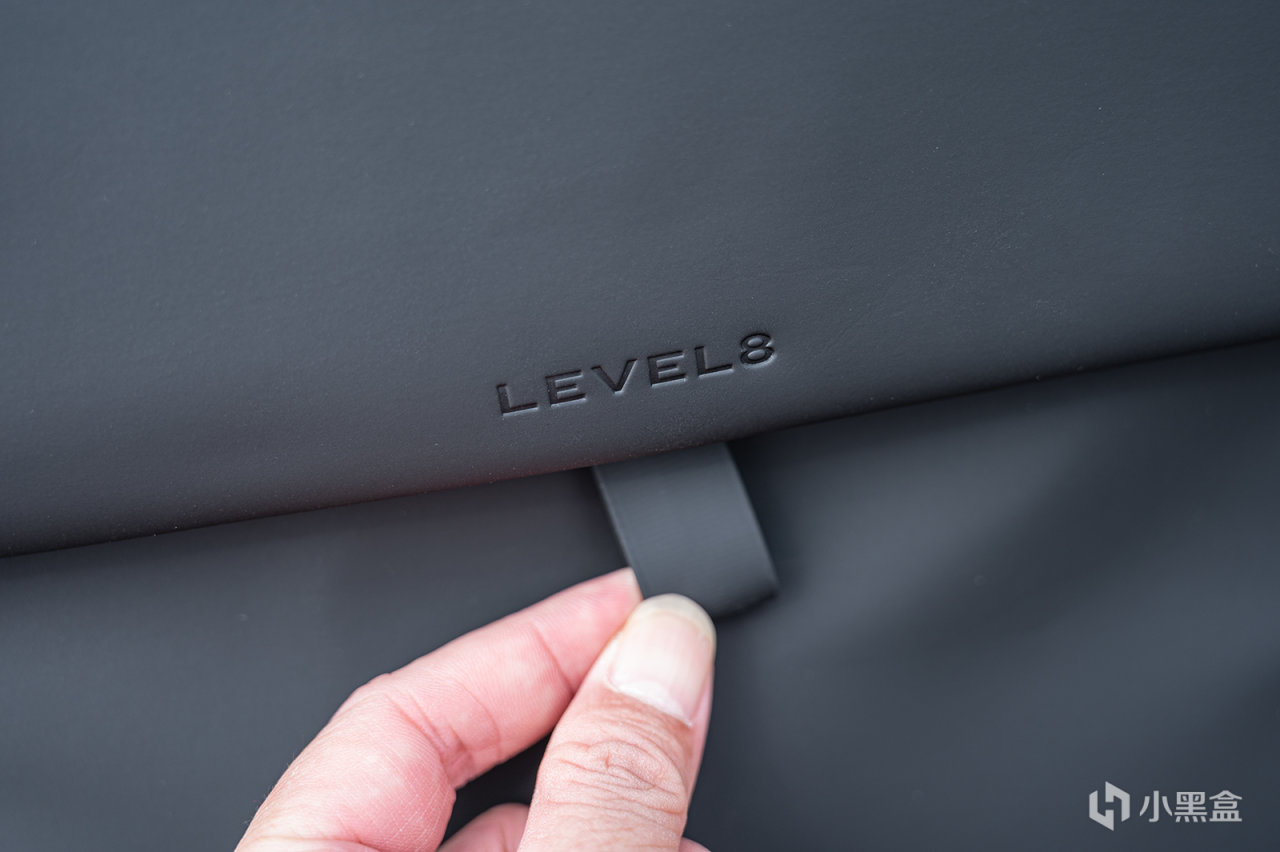 包治百病，换个新包换个好心情，背起地平线8号moment双肩包