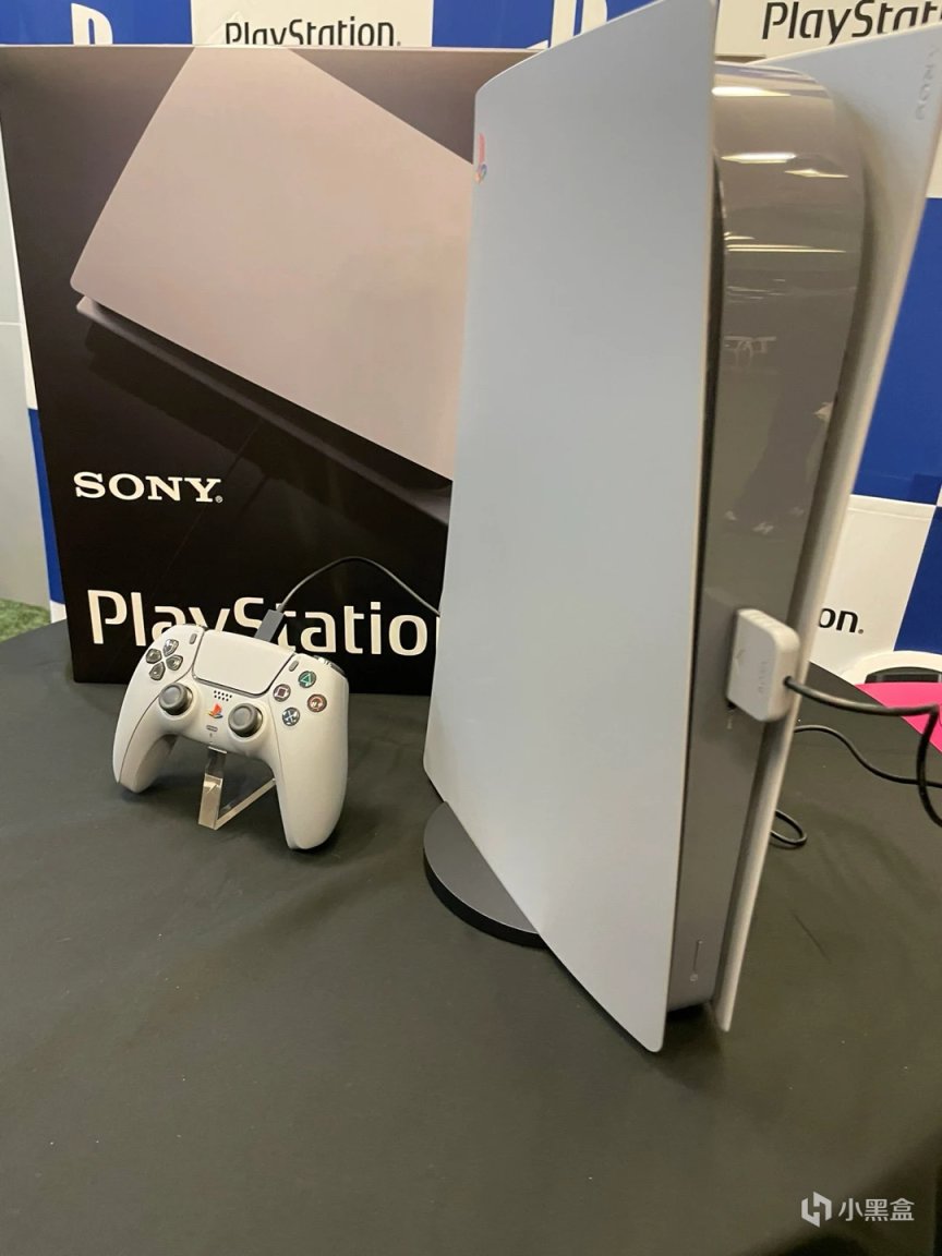 【主機遊戲】索尼CEO吉姆退休獲贈初代風格定製PS5，“內鬼”三十年騷操作盤點-第1張