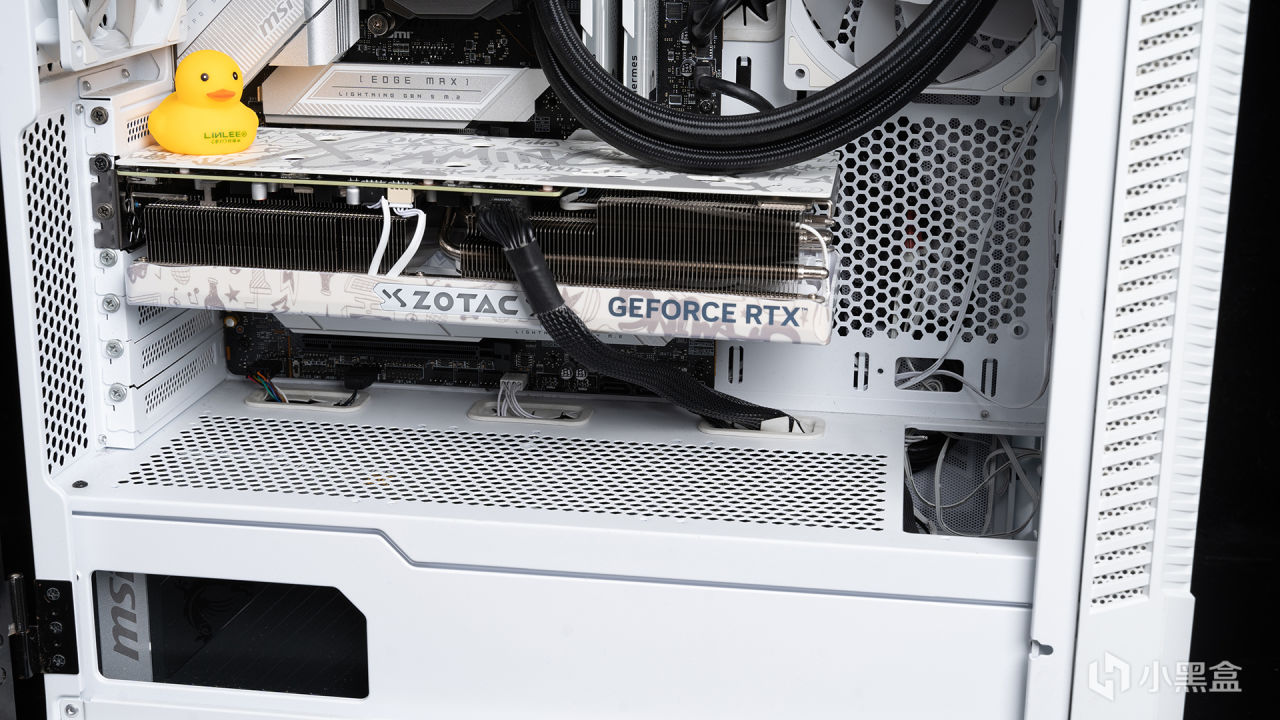 5K内的性价比新卡，索泰RTX 4070 SUPER X-GAMING OC欧泊白评测