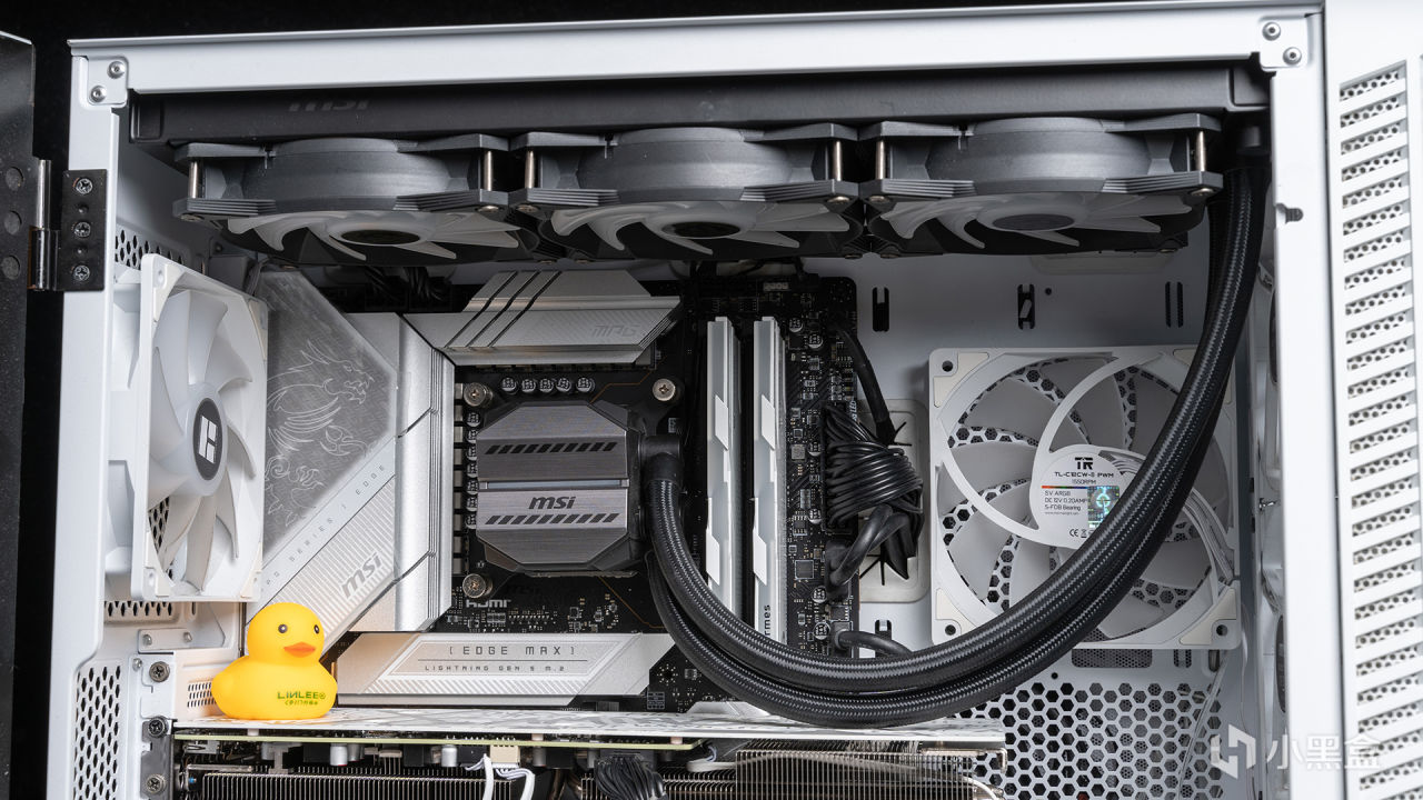 5K内的性价比新卡，索泰RTX 4070 SUPER X-GAMING OC欧泊白评测