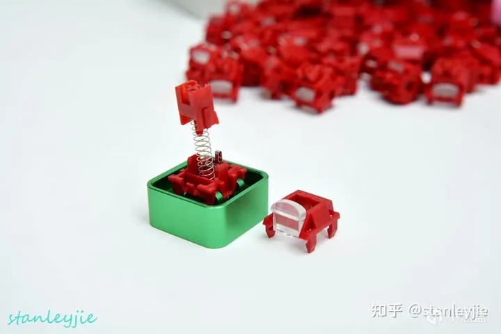 初见还是重见？谈谈TTC烈焰红轴V2