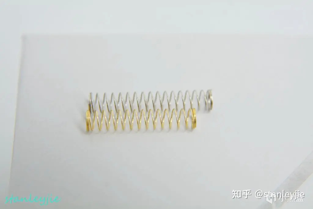 初见还是重见？谈谈TTC烈焰红轴V2