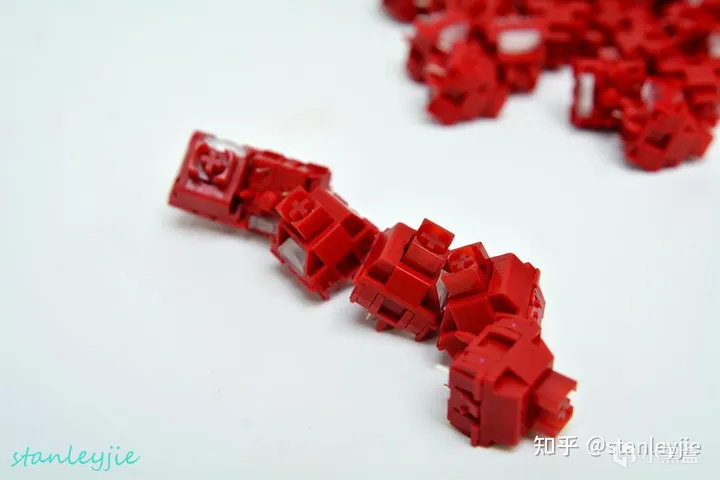 初见还是重见？谈谈TTC烈焰红轴V2