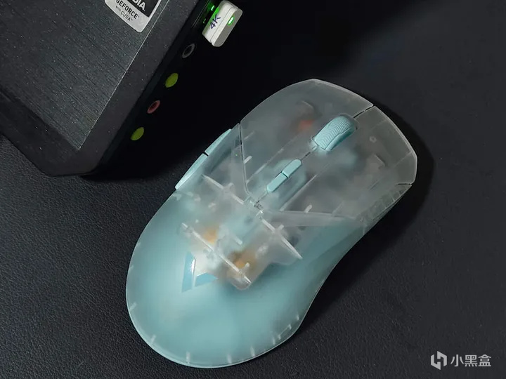 明明可以靠颜值,却偏偏要靠实力——雷柏VT9 Air无线游戏鼠标体验