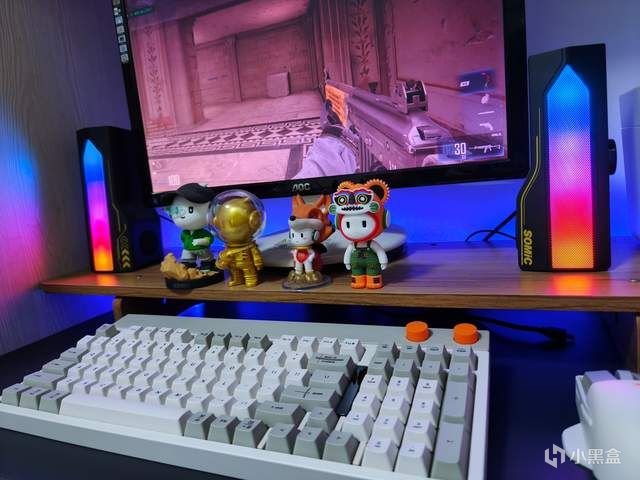 【球盟会】复古与科技的碰撞，洛斐小方三模机械键盘