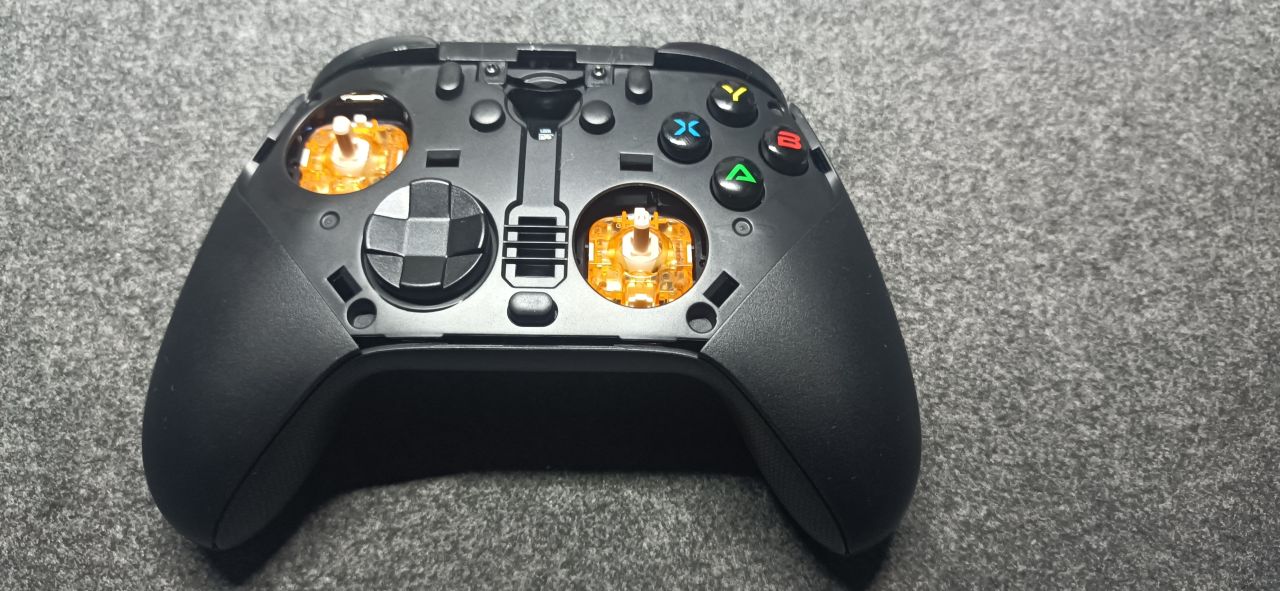 【球盟会】遥杆也能热拔插?全球首款还有星闪！机械师G6pro会颠覆行业吗？