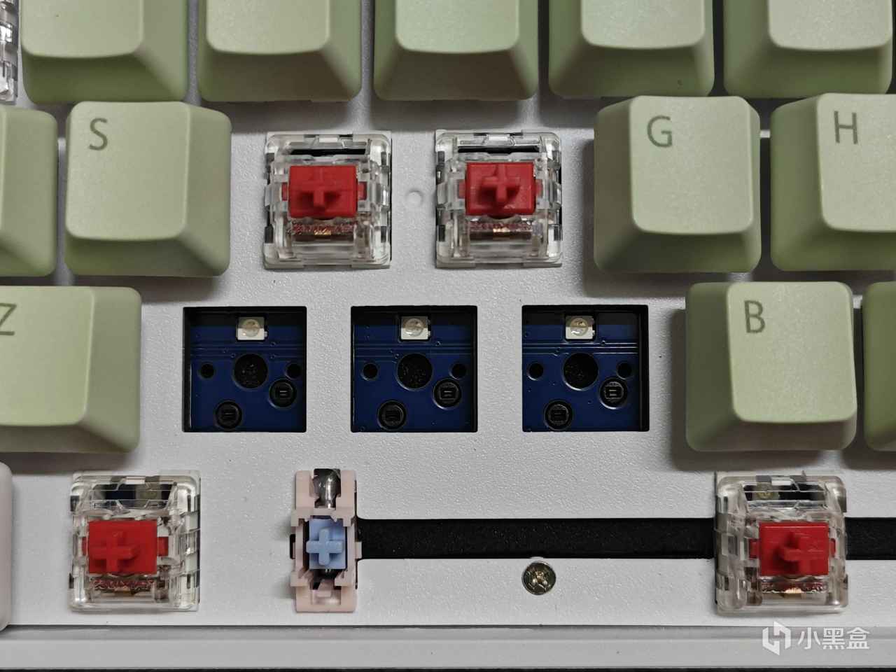 【球盟会】春去春来春不败!给大家开个春意十足的小清新键盘——赤暴HW68。