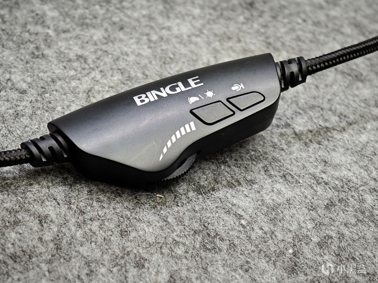 169的飓风2平替！可插拔麦克风+RGB氛围灯----宾果利维坦头戴耳机