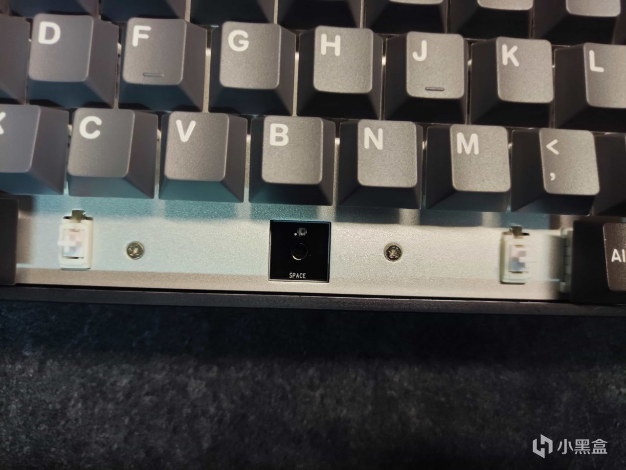 【球盟会】伴随着《瓦罗兰特》爆火的物理外挂磁轴键盘，究竟是不是智商税？