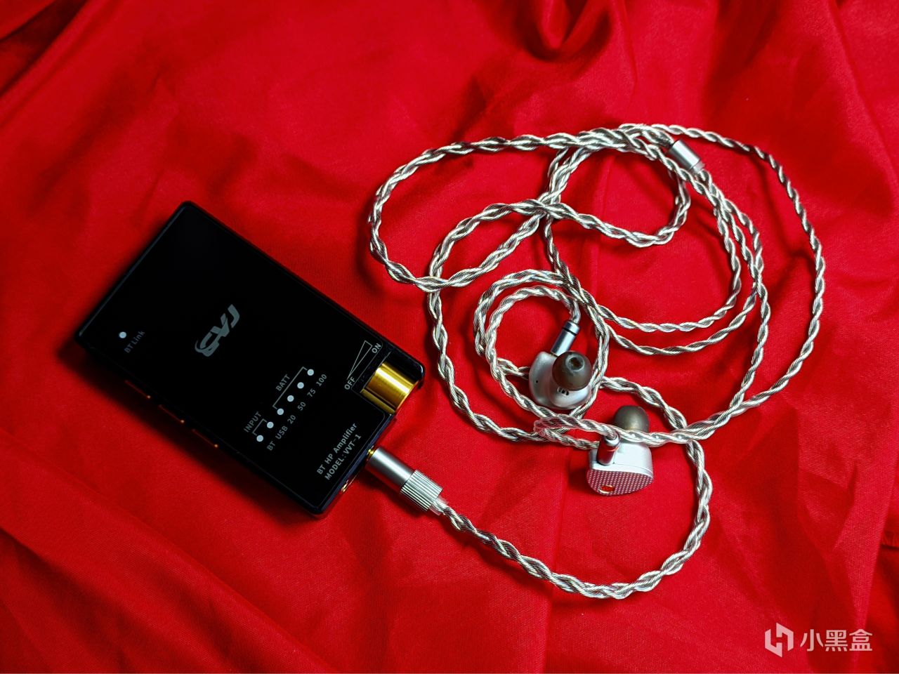 1200，但可以让你随时随地享受HiFi时刻——CVJ VVT-1 【首发】