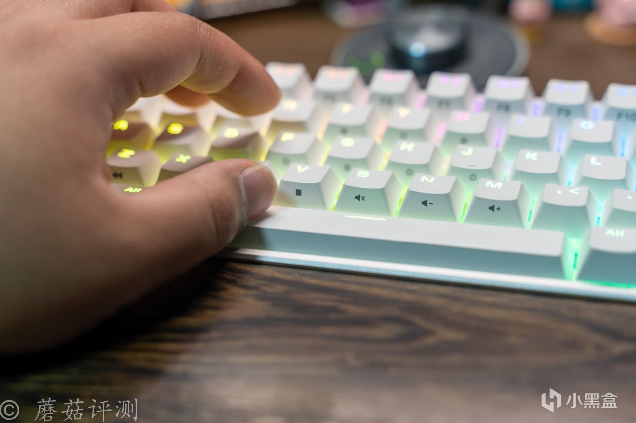 霍尔元件加持，触发高度可调，先马趣造G65霍尔磁轴键盘 体验评测