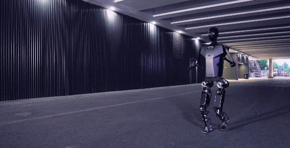 全球首个纯电驱拟人奔跑的全尺寸人形机器人“天工”发布！-第1张