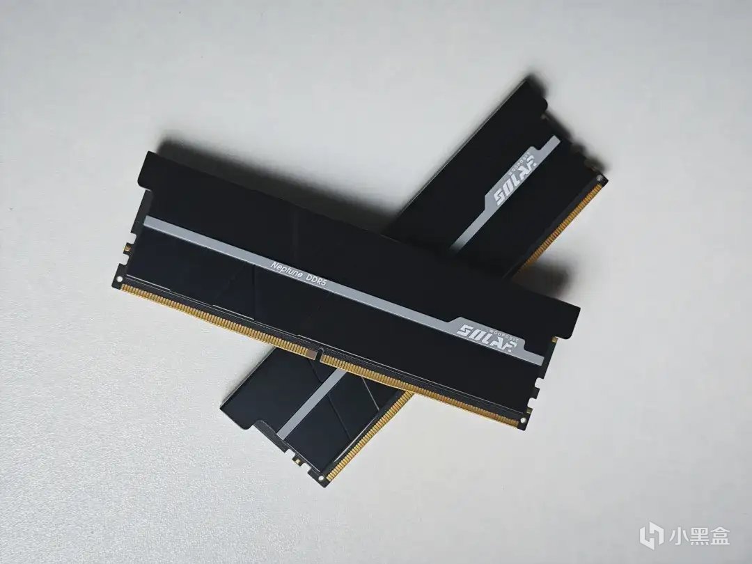 沃存 海王星 DDR5 24Gx2 7200 ，开箱实测+超频8000频率达成-第1张