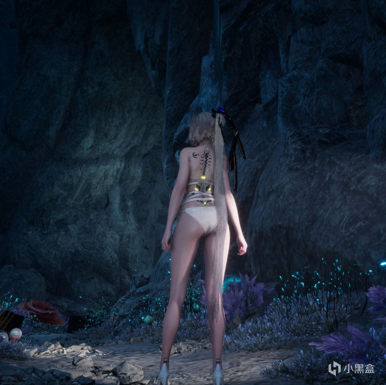 绑带、镂空和LED的艺术——剑星个人向服装鉴赏记录