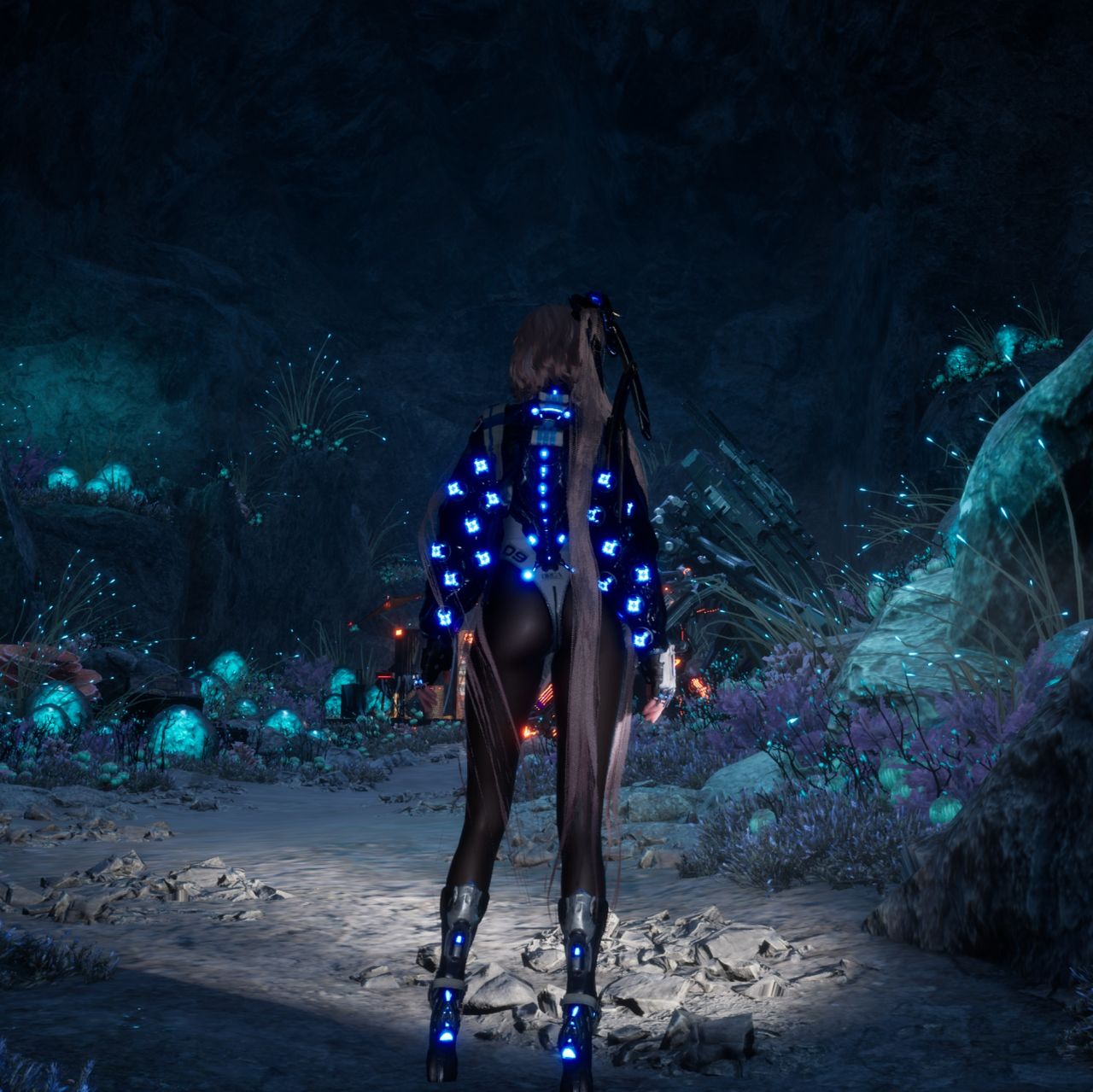 绑带、镂空和LED的艺术——剑星个人向服装鉴赏记录