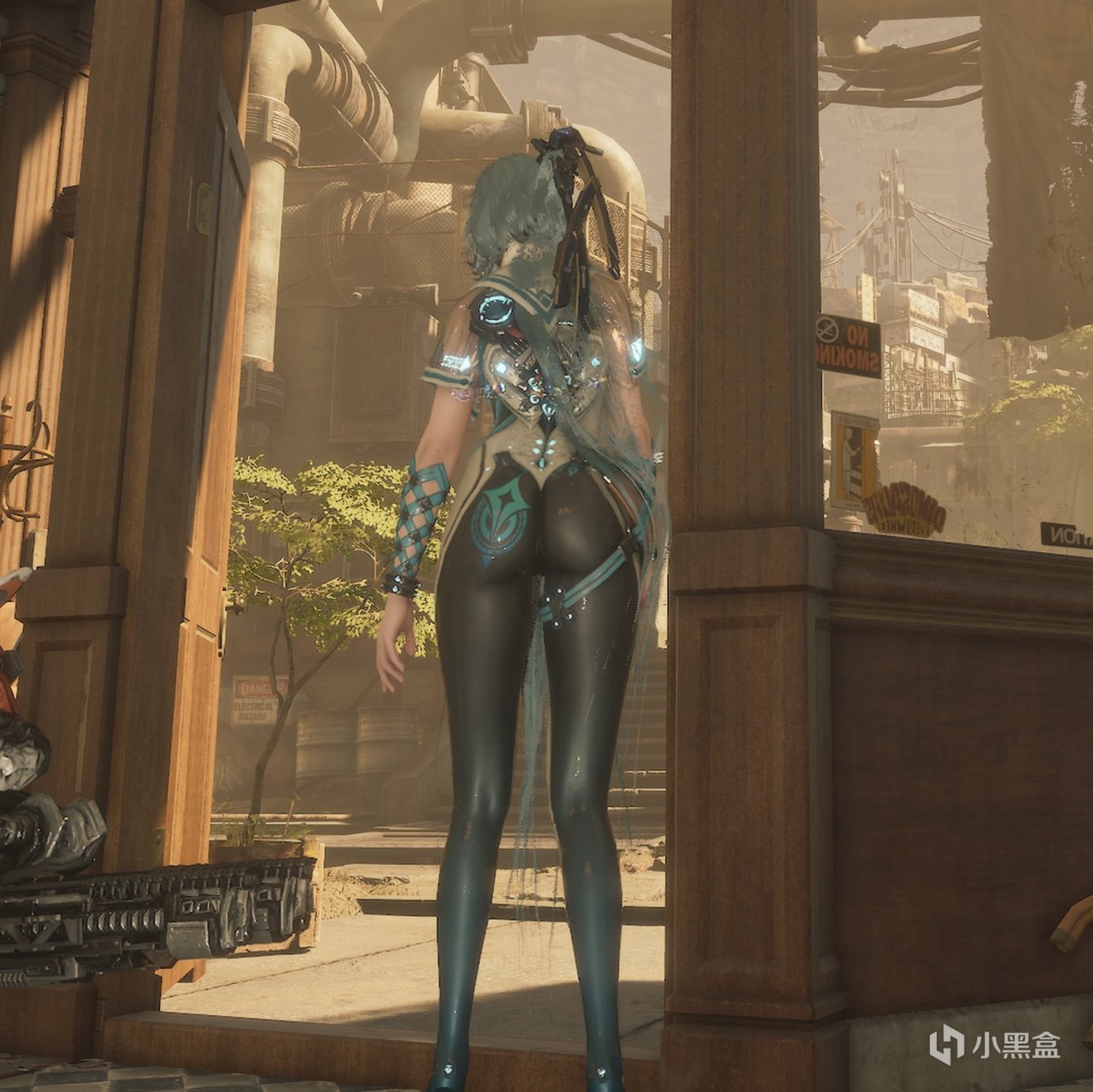 绑带、镂空和LED的艺术——剑星个人向服装鉴赏记录