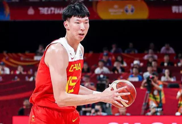 热门为什么打校园篮球的这么多，中国男篮却越来越不行了？-第1张