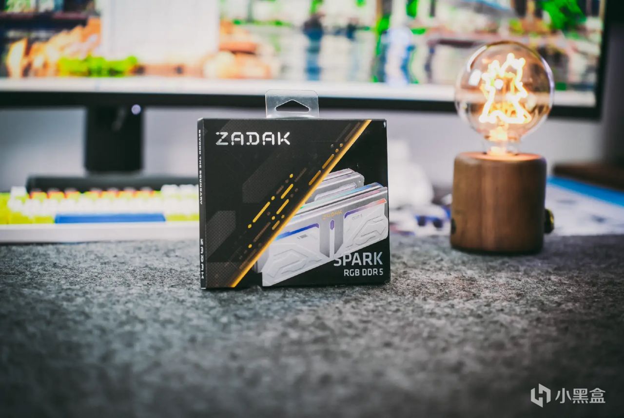 频率提升！白机甲内存——宇瞻ZADAK SPARK RGB DDR5 7200上手实测-第1张