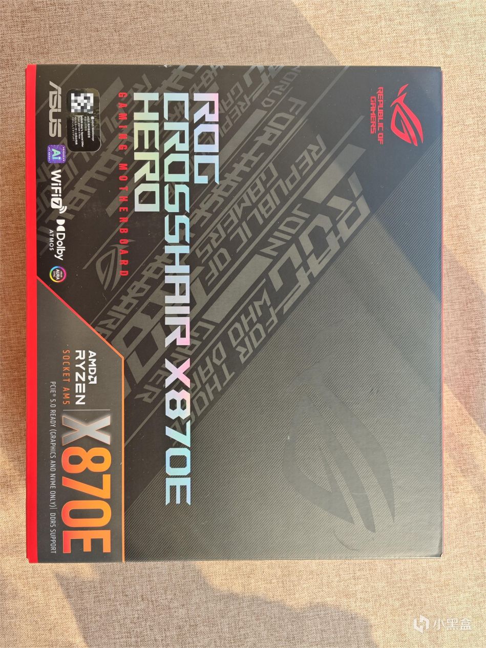 ROG CROSSHAIR X870E HERO主板开箱及装机测试