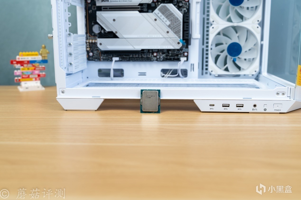 2100无人问津，1200大呼真香，英特尔i5-14600KF处理器 评测