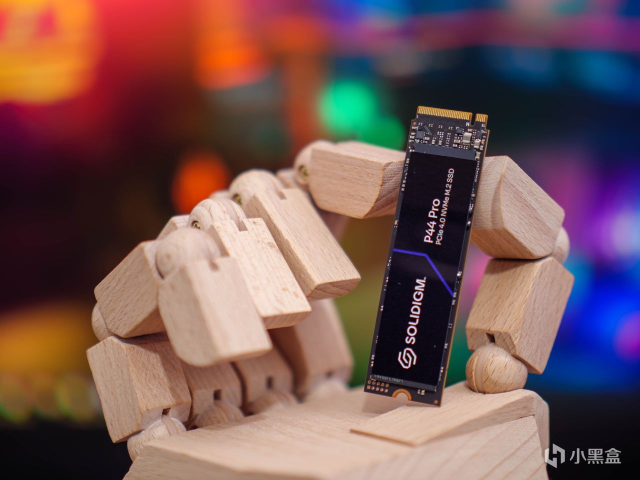 测试25款固态硬盘后，我绘制9张“天梯图”：2024年SSD发烧总结