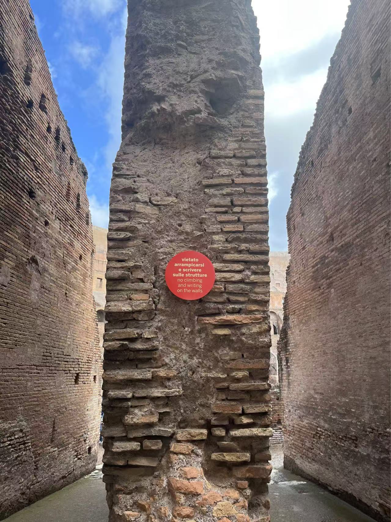 【球盟会】关于我免费参观罗马斗兽场，还与恶人斗智斗勇的故事