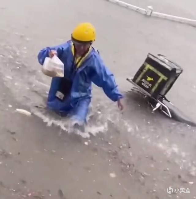 童锦程点个外卖被外卖小哥认出，反手打赏平台最高数额188块钱