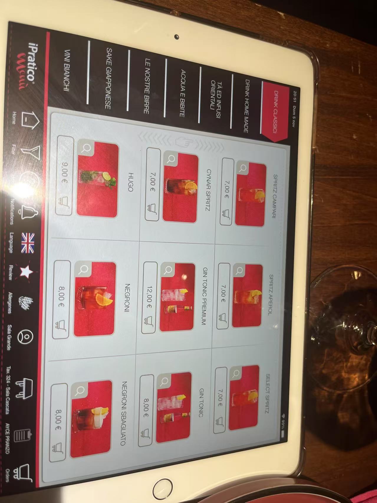 一个人半夜三更在罗马城里闲逛是一种什么样的体验？