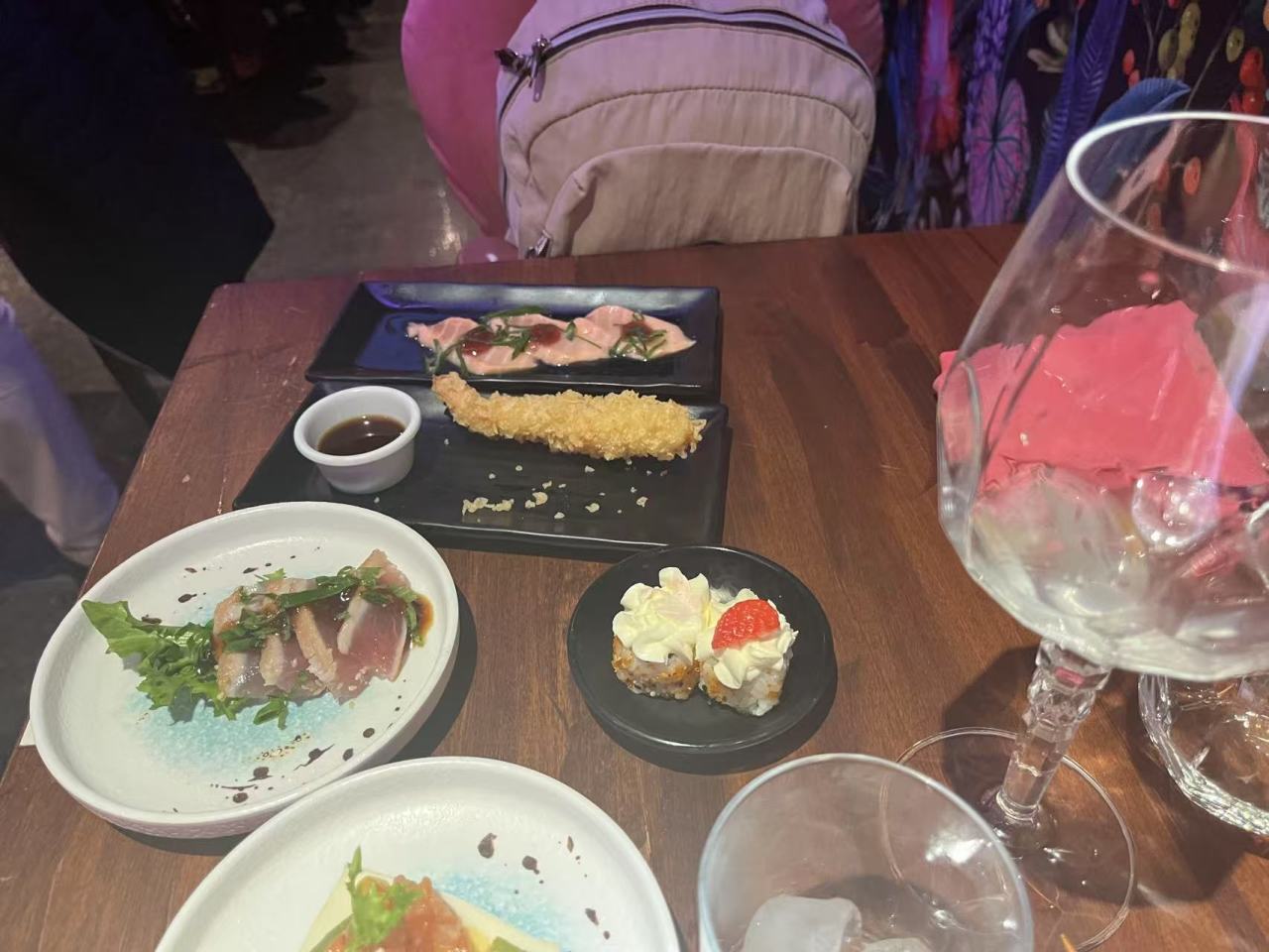 一个人半夜三更在罗马城里闲逛是一种什么样的体验？