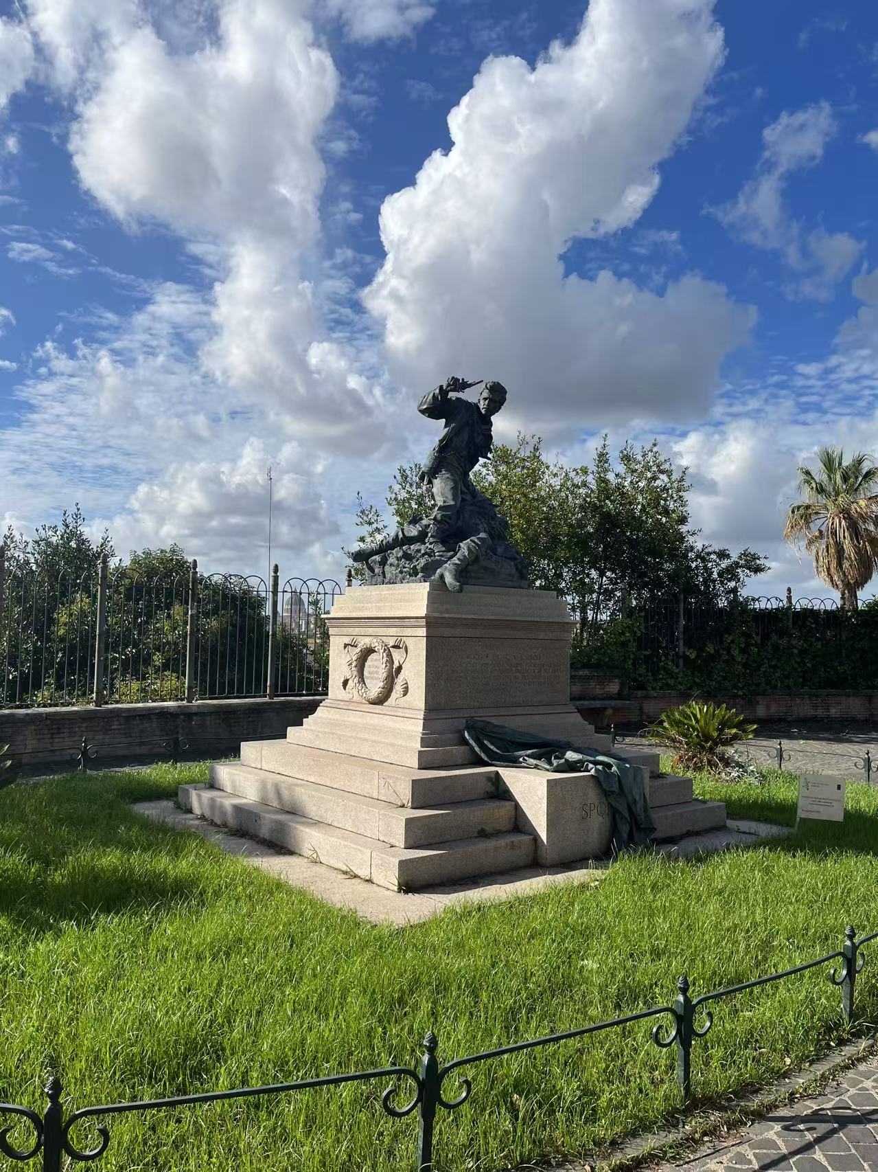 【球盟会】关于我在鸟瞰点同步罗马城，还拜访奥古斯都大帝陵墓的故事