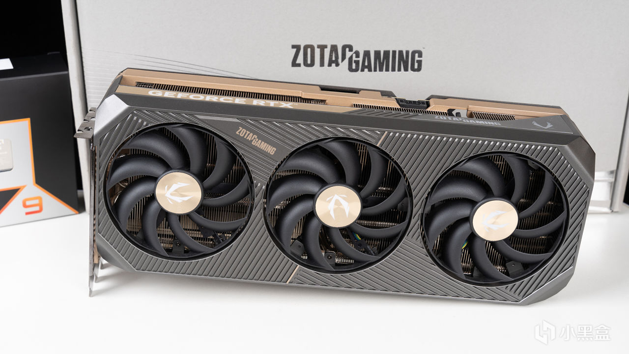 9950X3D VS 9950X VS 9800X3D深度测试，含调度分析|模拟游戏对比