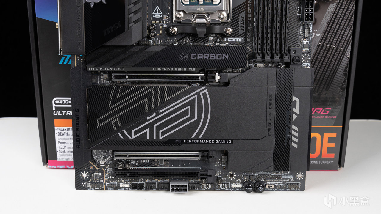 9950X3D VS 9950X VS 9800X3D深度测试，含调度分析|模拟游戏对比