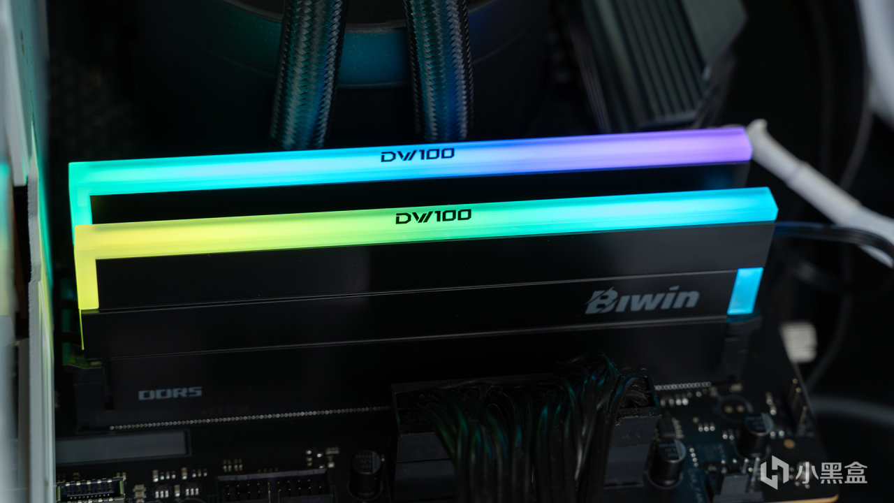 9950X3D VS 9950X VS 9800X3D深度测试，含调度分析|模拟游戏对比