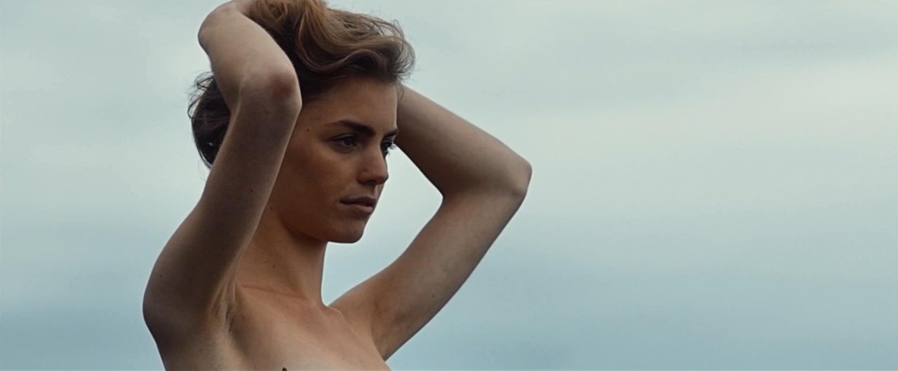 游戏女神在影视中是怎样的？盘点反差女演员（犯错版）