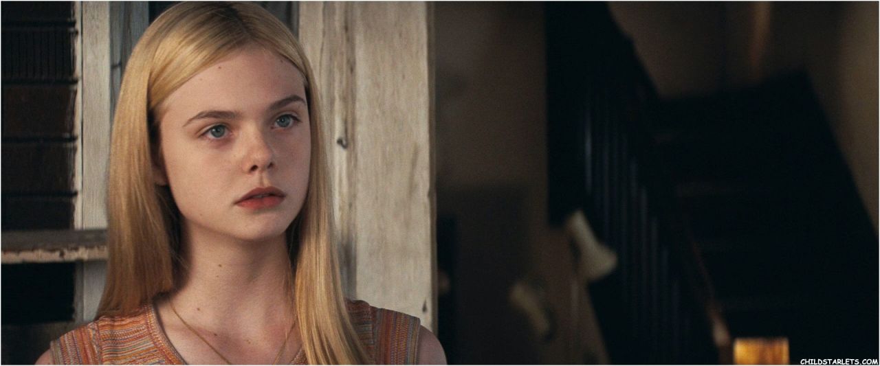 游戏女神在影视中是怎样的？盘点反差女演员（犯错版）