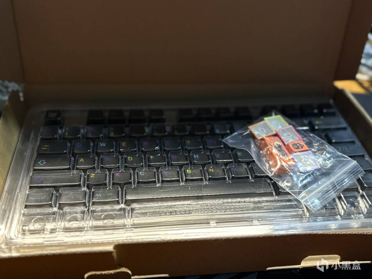 全鋁套件搭配上薄荷糖的鍵帽?難道說!我是客製化高手???-第1張