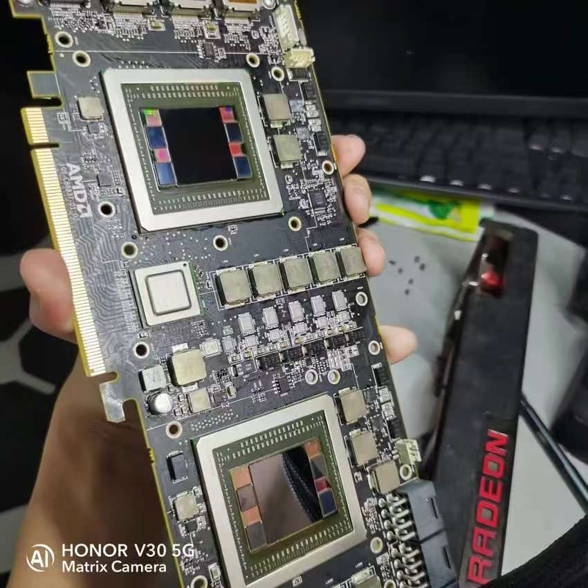 Radeon Pro Duo,消费级双芯显卡的最后绝唱-第6张
